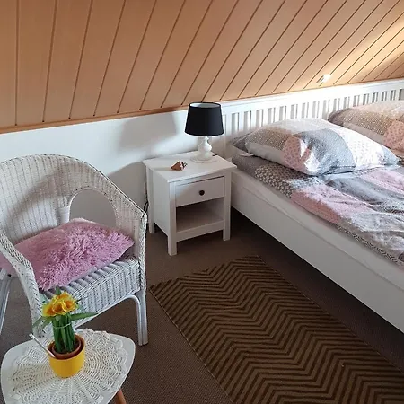 Ferienhaus Kaethchen Am Deich Vor Den Toren Von Sylt Hébergement de vacances