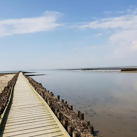 Ferienhaus Kaethchen Am Deich Vor Den Toren Von Sylt Hébergement de vacances Emmelsbüll-Horsbüll